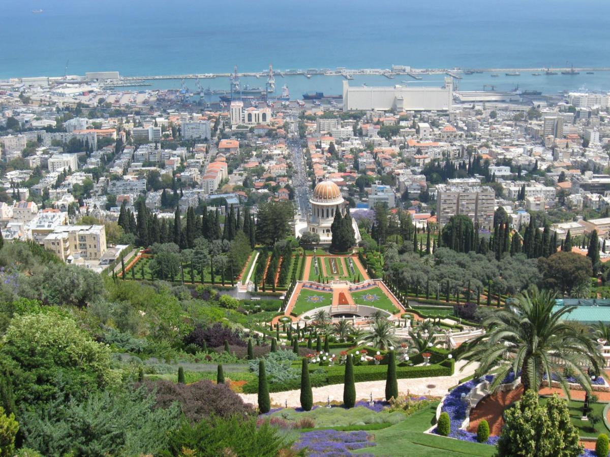 Artichoke Boutique Apartment Haifa Bagian luar foto