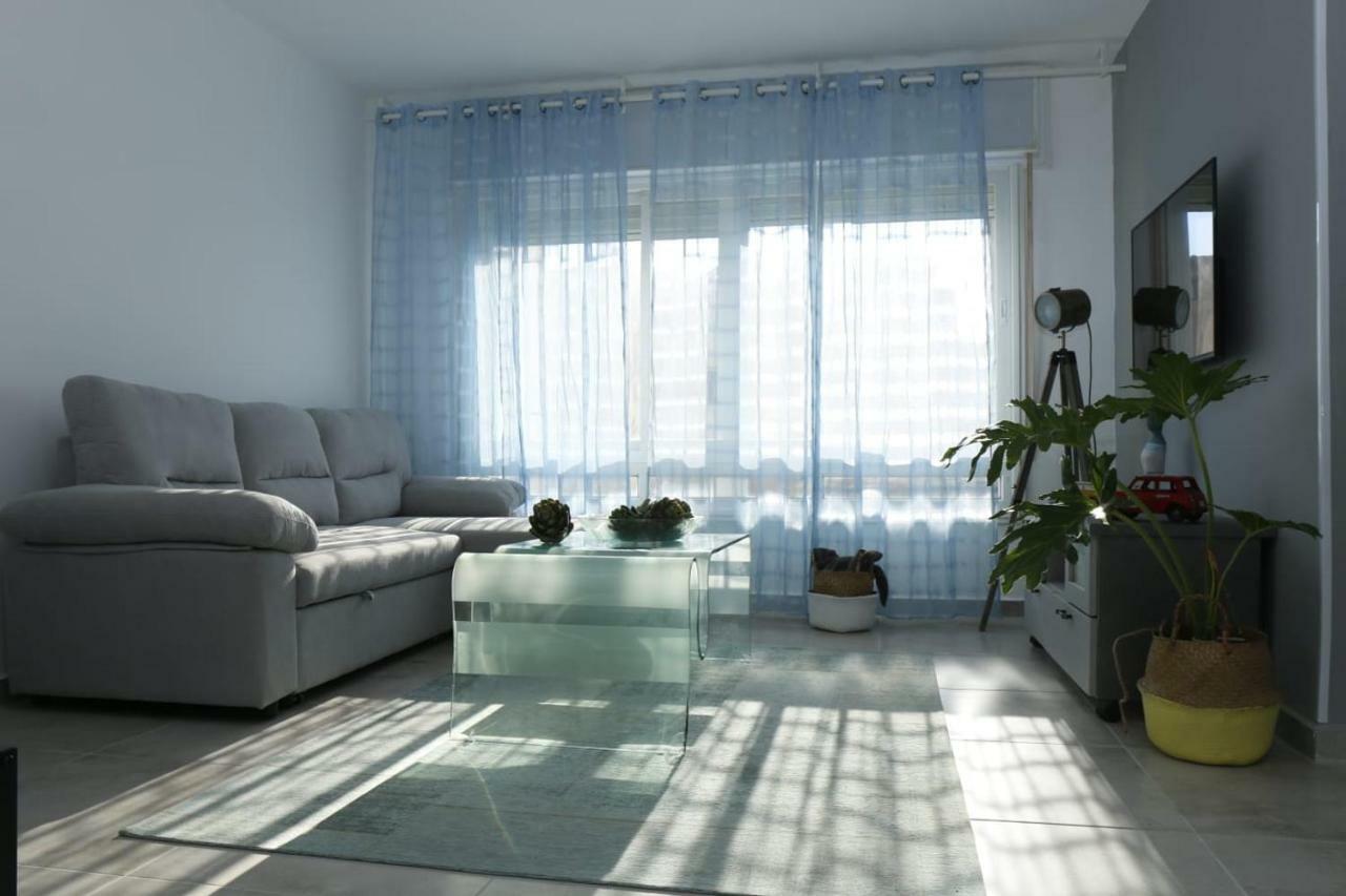 Artichoke Boutique Apartment Haifa Bagian luar foto